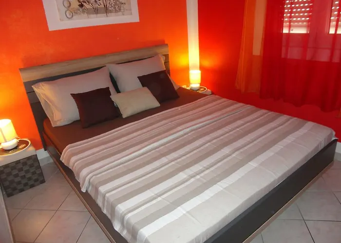 Mediteran Apartman Tice